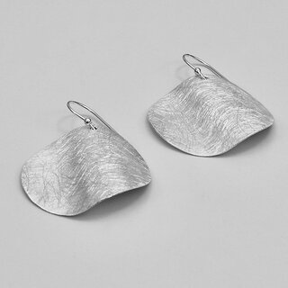 Gewlbte Ohrhnger Scheibe aus eismattiertem 925er Silber - 32 mm - Ohrringe - Sterlingsilber
