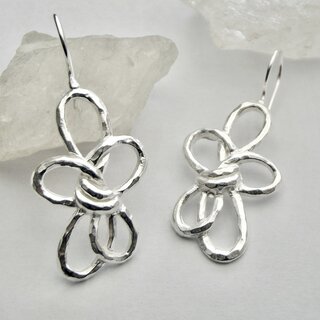 Ohrhnger Blume aus fein gehmmerten 925er Silber - stilisierte Blte - Ohrringe - Sterlingsilber