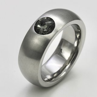 Ring aus mattiertem und poliertem Edelstahl mit hochwertig geschliffenem grauen Glasstein - 8 mm - Fingerring - Größe 56