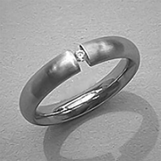 Spannring aus fein mattiertem Edelstahl mit weißem Zirkonia - 4 mm - Fingerring - Größe 50