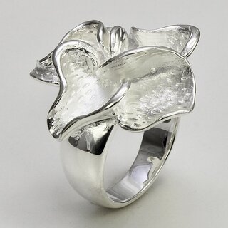 Ring groe Blume aus massivem 925er Silber - ziselierter Fingerring - Sterlingsilber - Gre 56