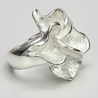 Ring groe Blume aus massivem 925er Silber - ziselierter Fingerring - Sterlingsilber - Gre 56