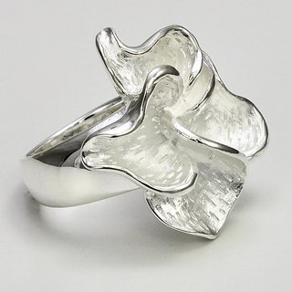Ring groe Blume aus massivem 925er Silber - ziselierter Fingerring - Sterlingsilber - Gre 60