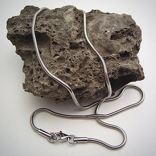 Schlangenkette aus Edelstahl mit Karabinerverschluss - 2mm - Halskette 40cm