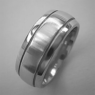 Schicker Ring aus Edelstahl mit abgesetzter Ringschiene - 9 mm - Bandring - Partnerring - Größe 50