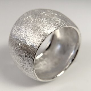 Breiter, leicht gewölbter Ring aus eismattiertem 925er Silber - Fingerring - Sterlingsilber - Größe 62