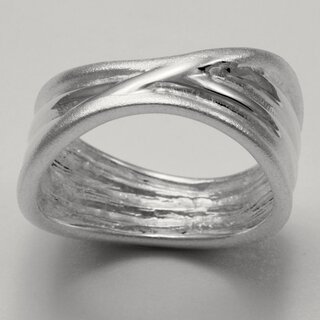 Silberring rundherum immer anders aus 925er Sterlingsilber - Gre 56