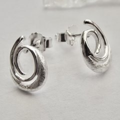 Ohrstecker Spirale aus 925er Silber -  eismatt  glänzend...