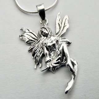 Schmuckanhänger Elfe aus Silber