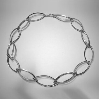Silbernes Collier