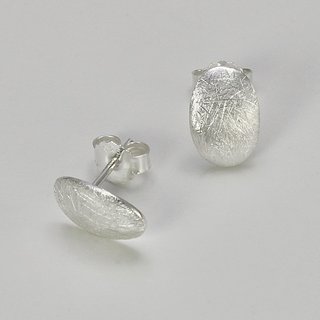 Ovale Ohrstecker aus eismatt gecrashtem 925er Silber - Ohrringe - Sterlingsilber