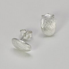 Ovale Ohrstecker aus eismatt gecrashtem 925er Silber -...