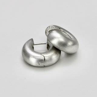 Elegante klappcreolen aus mattiertem 925er Silber - Ohrringe - Sterlingsilber
