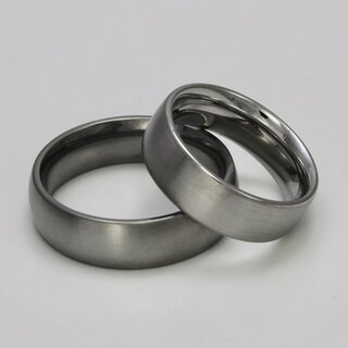 Eleganter Bandring aus mattiertem Edelstahl - 7 mm - Verlobungsring - Partnerring - Fingerring