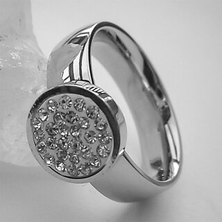 Ring aus  poliertem Edelstahl mit vielen funkelnden Zirkonia - 6 mm - Fingerring - Größe 54
